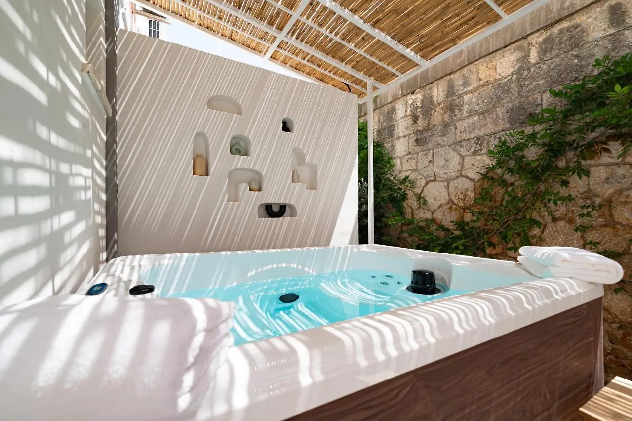 Casa Aive: Jacuzzi And Relaxs kontakt
