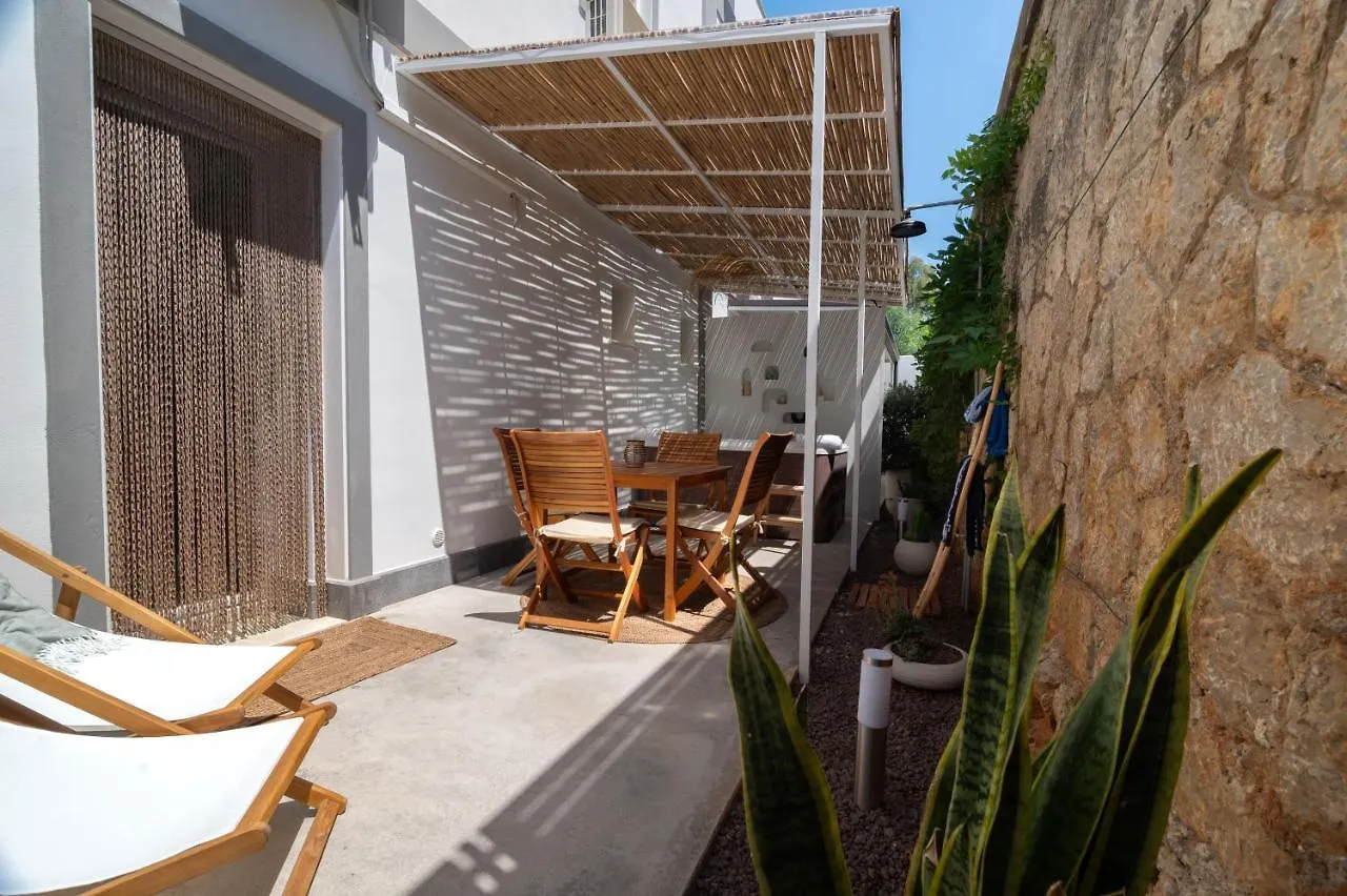Casa Aive: Jacuzzi And Relax Villa Casteldaccia